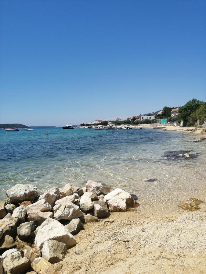 Apartmani Katarina Barbat na Rabu Εξωτερικό φωτογραφία