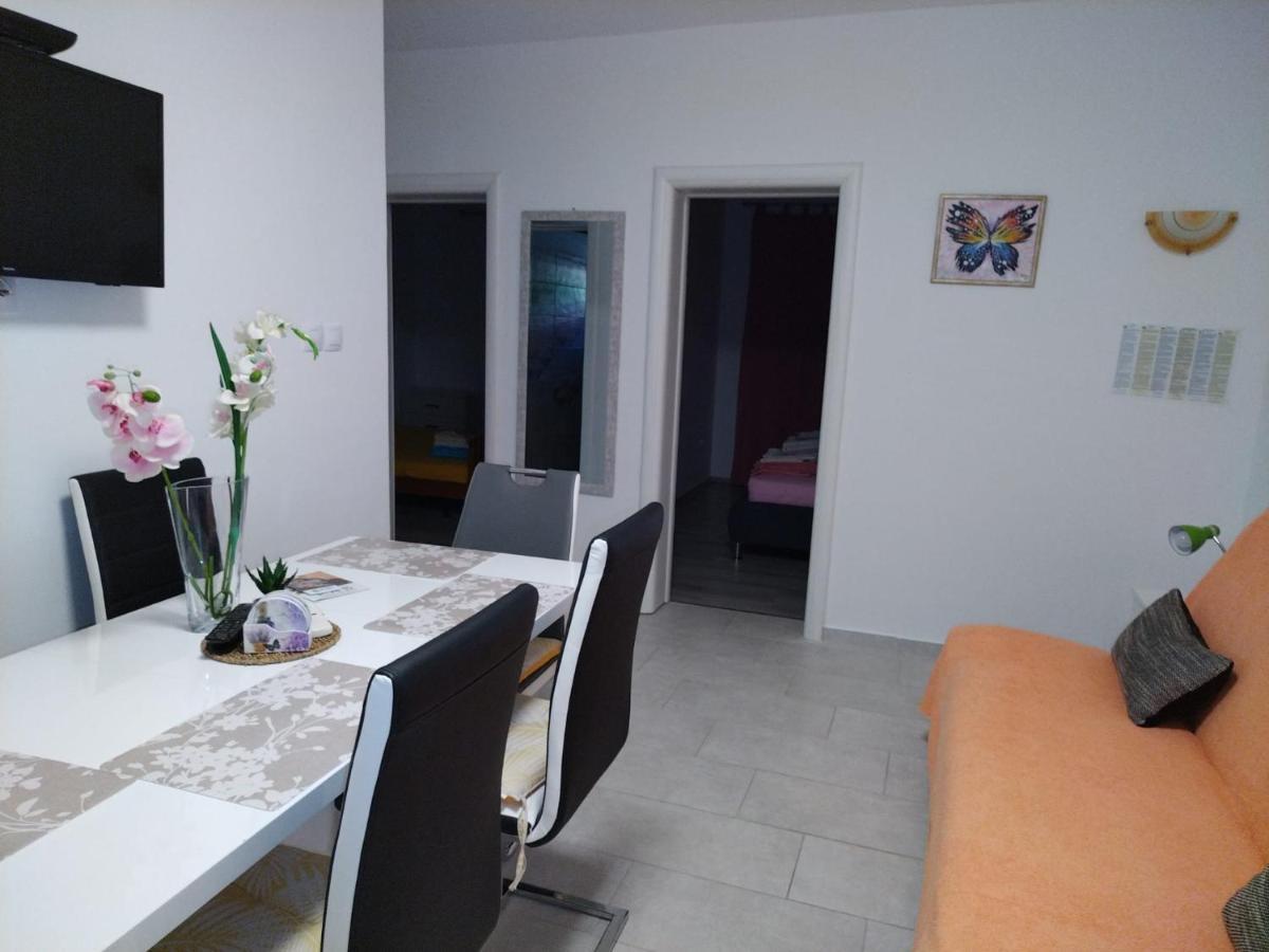 Apartmani Katarina Barbat na Rabu Εξωτερικό φωτογραφία