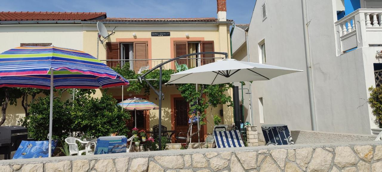 Apartmani Katarina Barbat na Rabu Εξωτερικό φωτογραφία