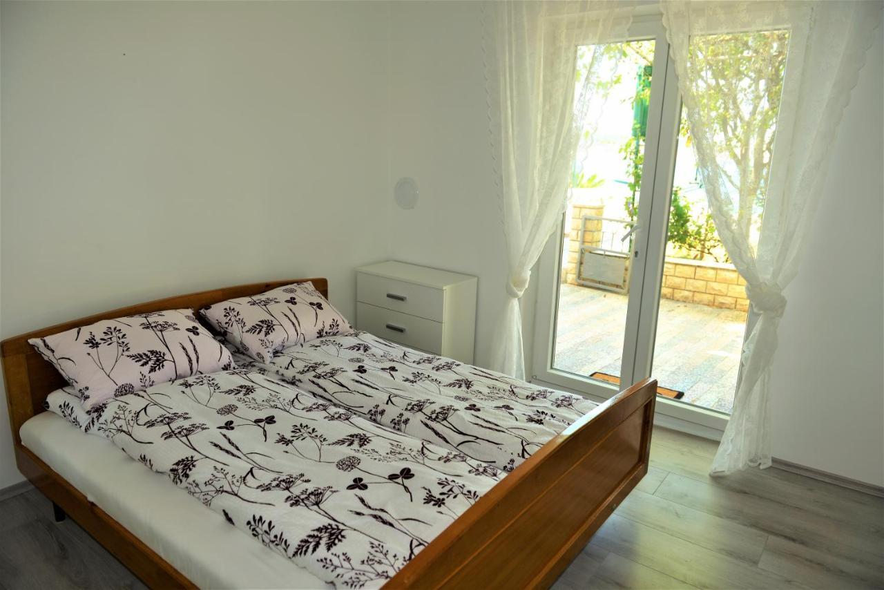 Apartmani Katarina Barbat na Rabu Εξωτερικό φωτογραφία